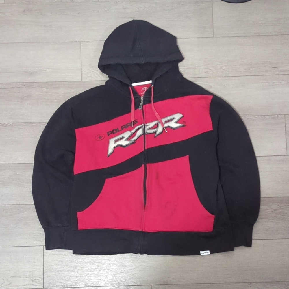 Polaris Men's Black and Red Zip Up Sweater